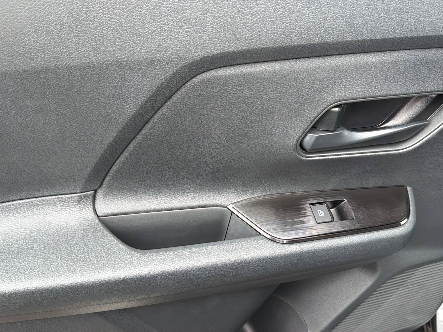 New 2027 Nissan Kicks S FWD image 27