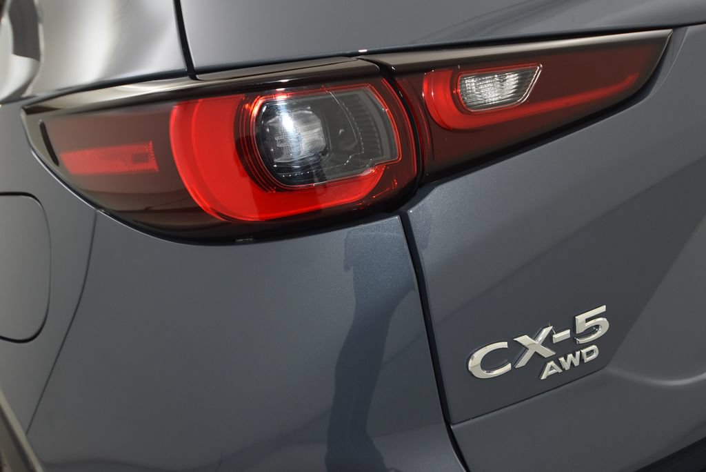 Certified 2025 MAZDA CX-5 Carbon Edition AWD/4WD image 38