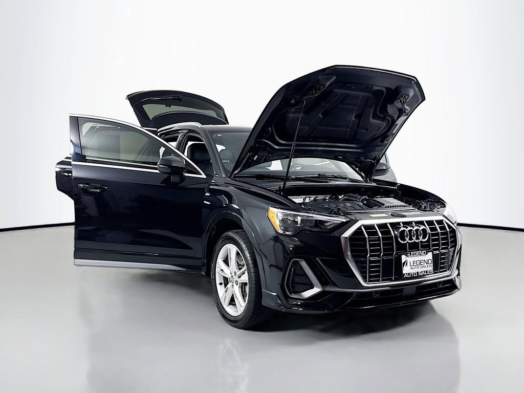 Used 2020 Audi Q3 2.0T Premium w/ Convenience Package AWD/4WD image 25