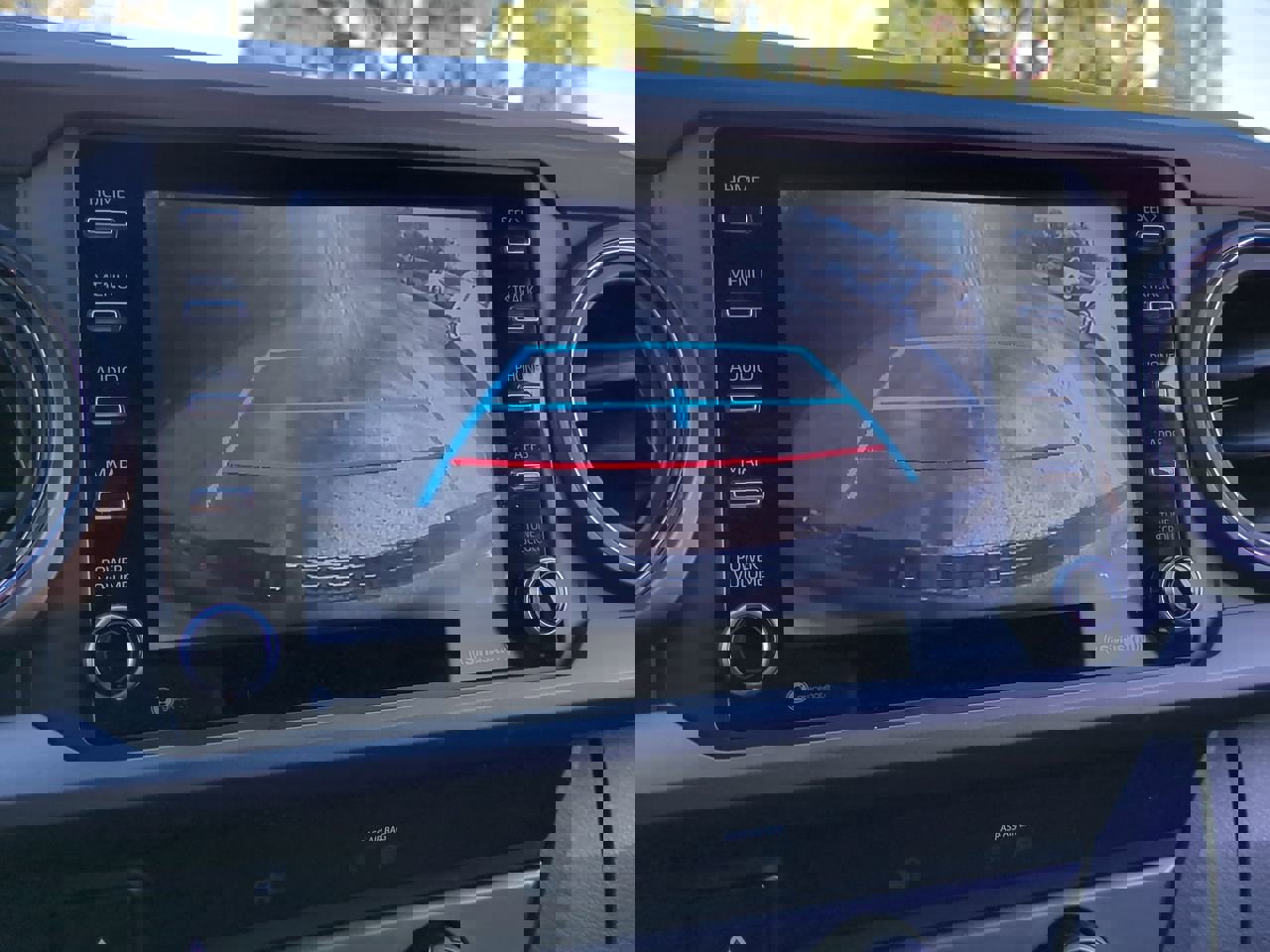 Used 2020 Toyota Tacoma TRD Off-Road image 20