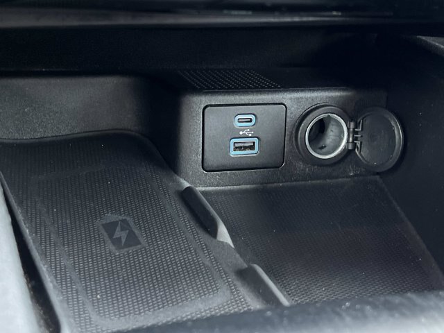 Certified 2023 Ford Escape ST-Line Elite w/ Premium Technology Package AWD/4WD image 28