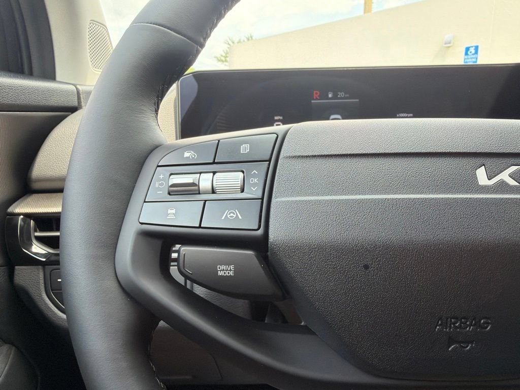 New 2026 Kia Sportage LX AWD/4WD image 31