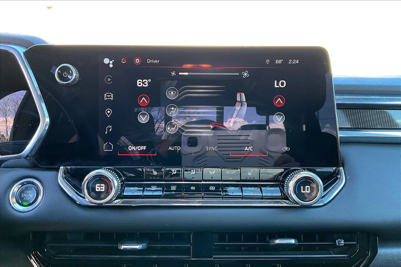 Used 2023 GMC Canyon Elevation w/ Elevation Premium Package image 17