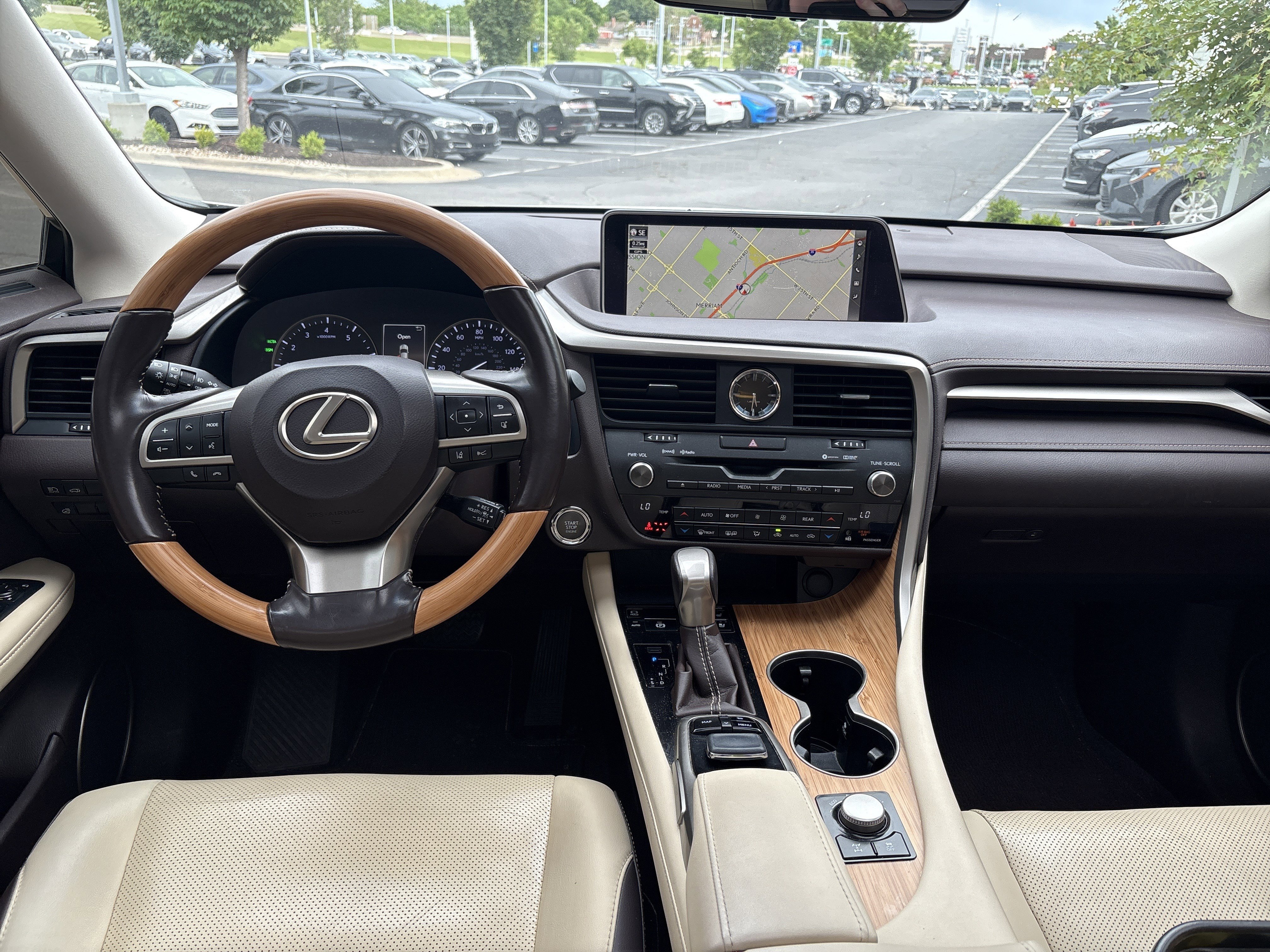 Used 2018 Lexus RX 350L AWD image 29