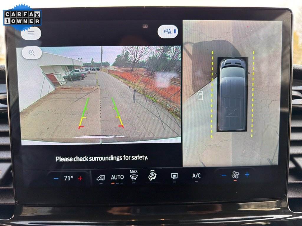 Used 2023 Ford Transit 350 XLT image 28