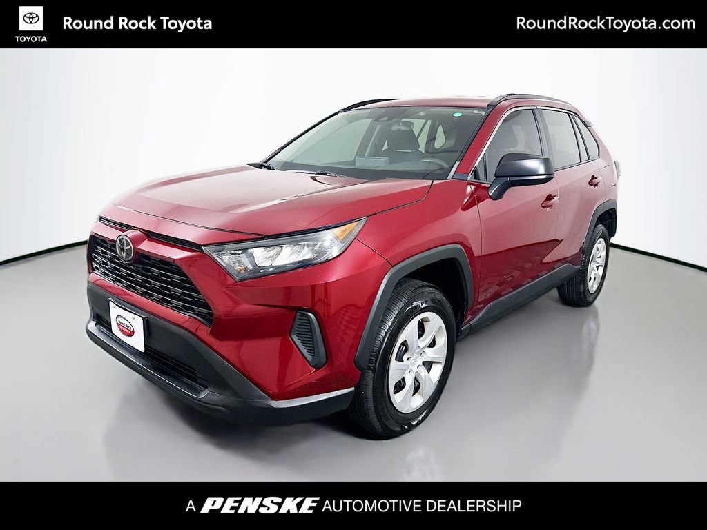 Used 2019 Toyota RAV4 LE FWD image 1