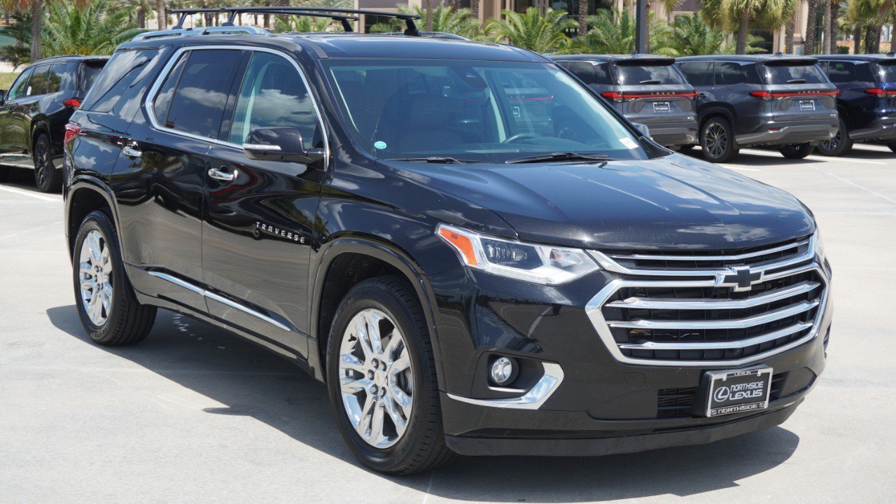 Used 2018 Chevrolet Traverse High Country AWD/4WD image 3
