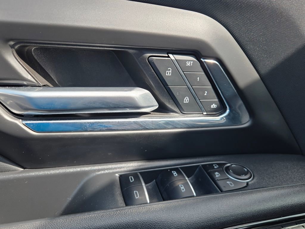 Used 2024 Chevrolet Silverado EV RST image 25