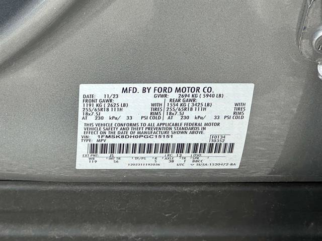Used 2023 Ford Explorer XLT w/ Equipment Group 202A AWD/4WD image 36