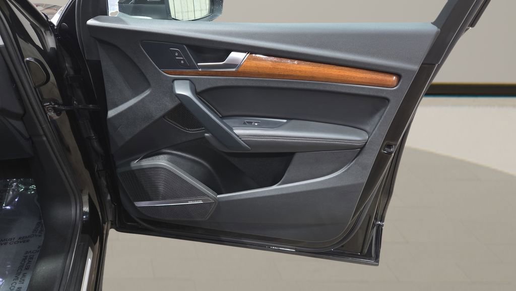 Used 2023 Audi Q5 2.0T Premium Plus image 26