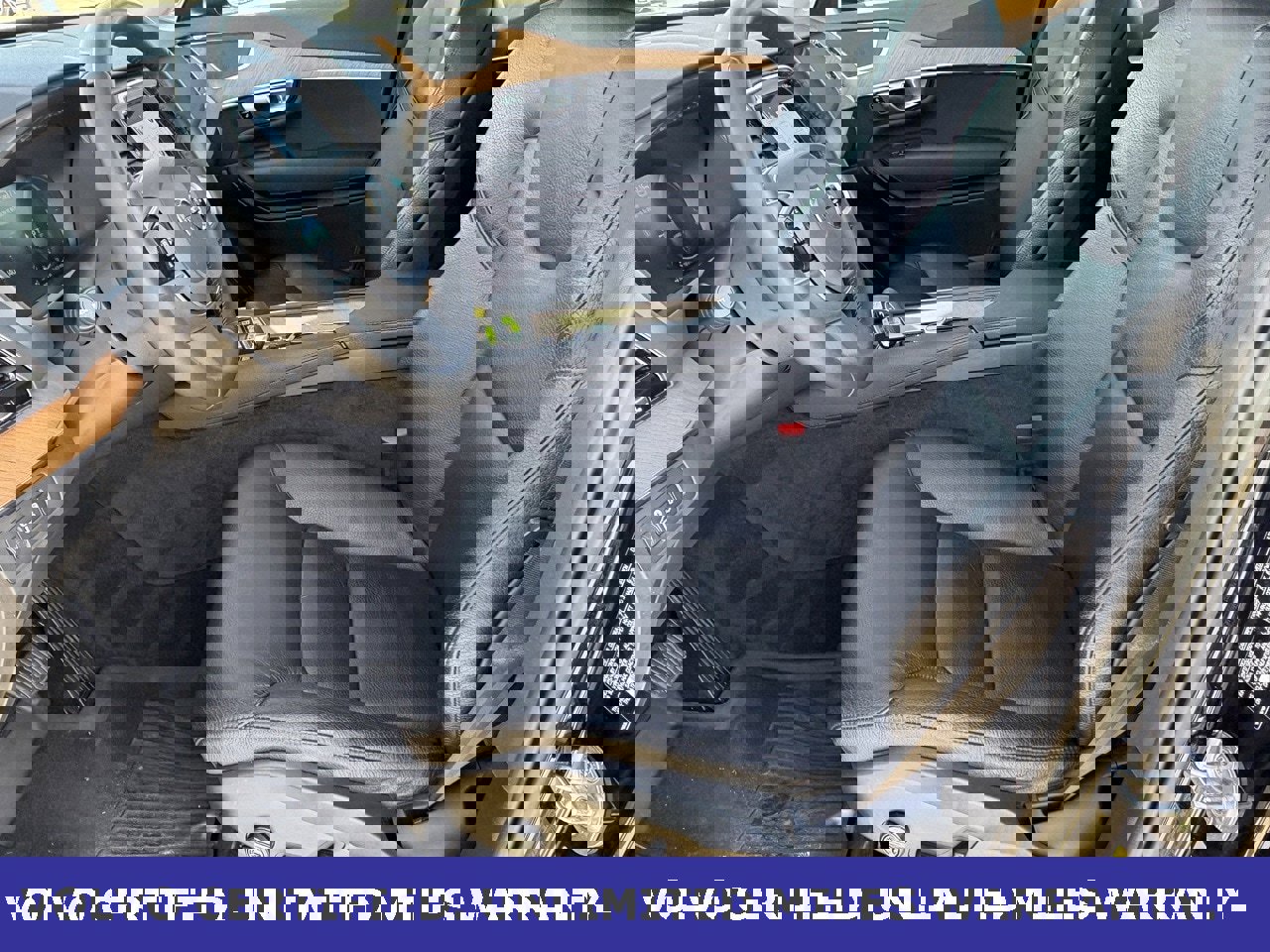 Certified 2022 Volvo XC90 T8 Inscription Expression w/ Advanced Package image 29