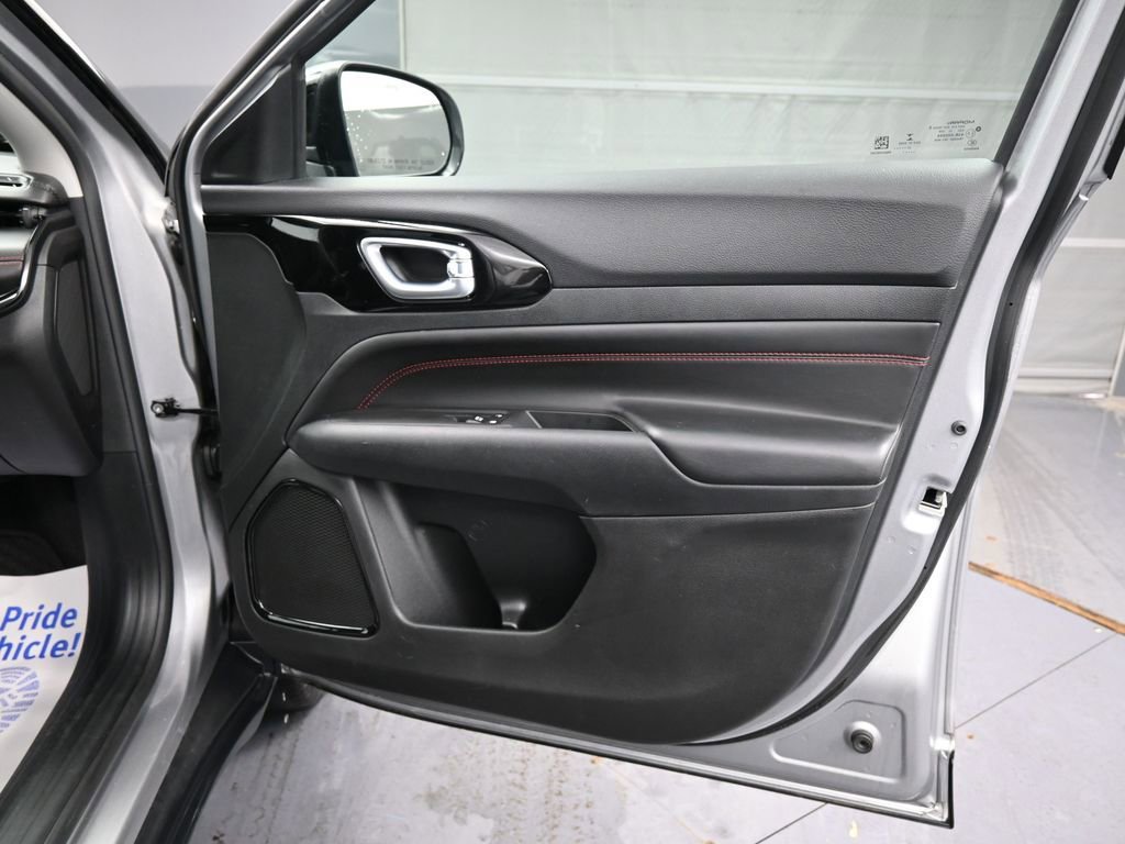 Used 2022 Jeep Compass Trailhawk w/ Trailhawk Elite Group image 19