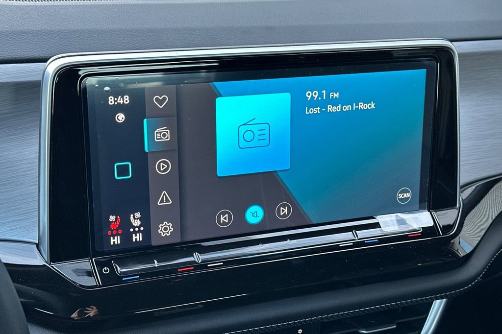 Used 2024 Volkswagen Atlas Cross Sport SE image 19