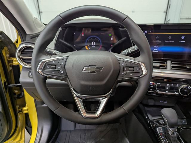 Used 2024 Chevrolet Trax ACTIV w/ Sunroof Package image 16