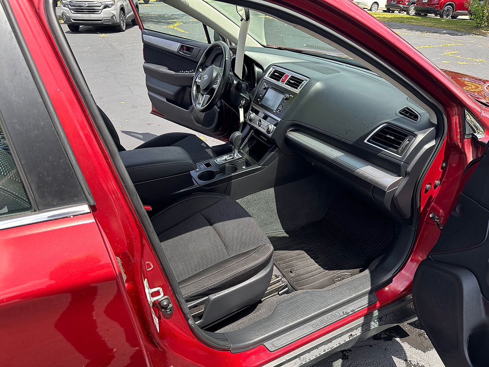 Used 2017 Subaru Outback 2.5i AWD/4WD image 20