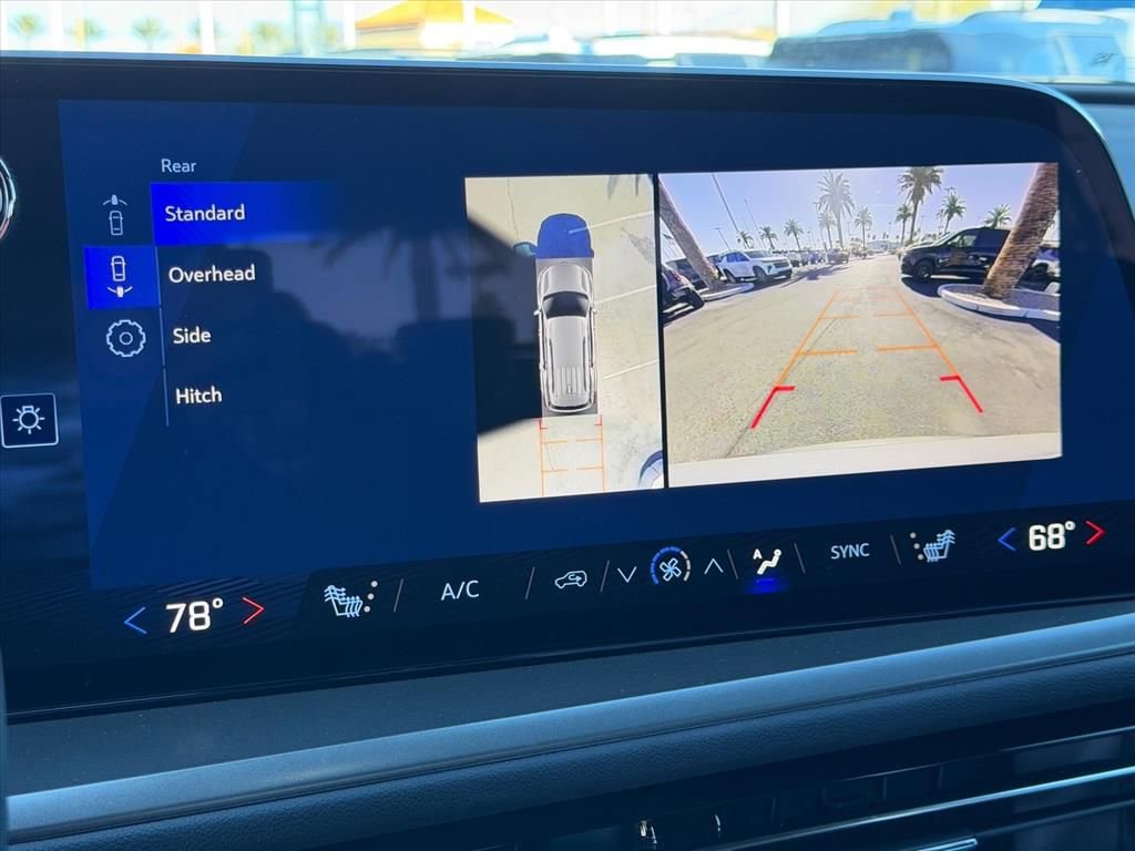 New 2026 Chevrolet Traverse LT w/ Enhanced Driving Package image 12