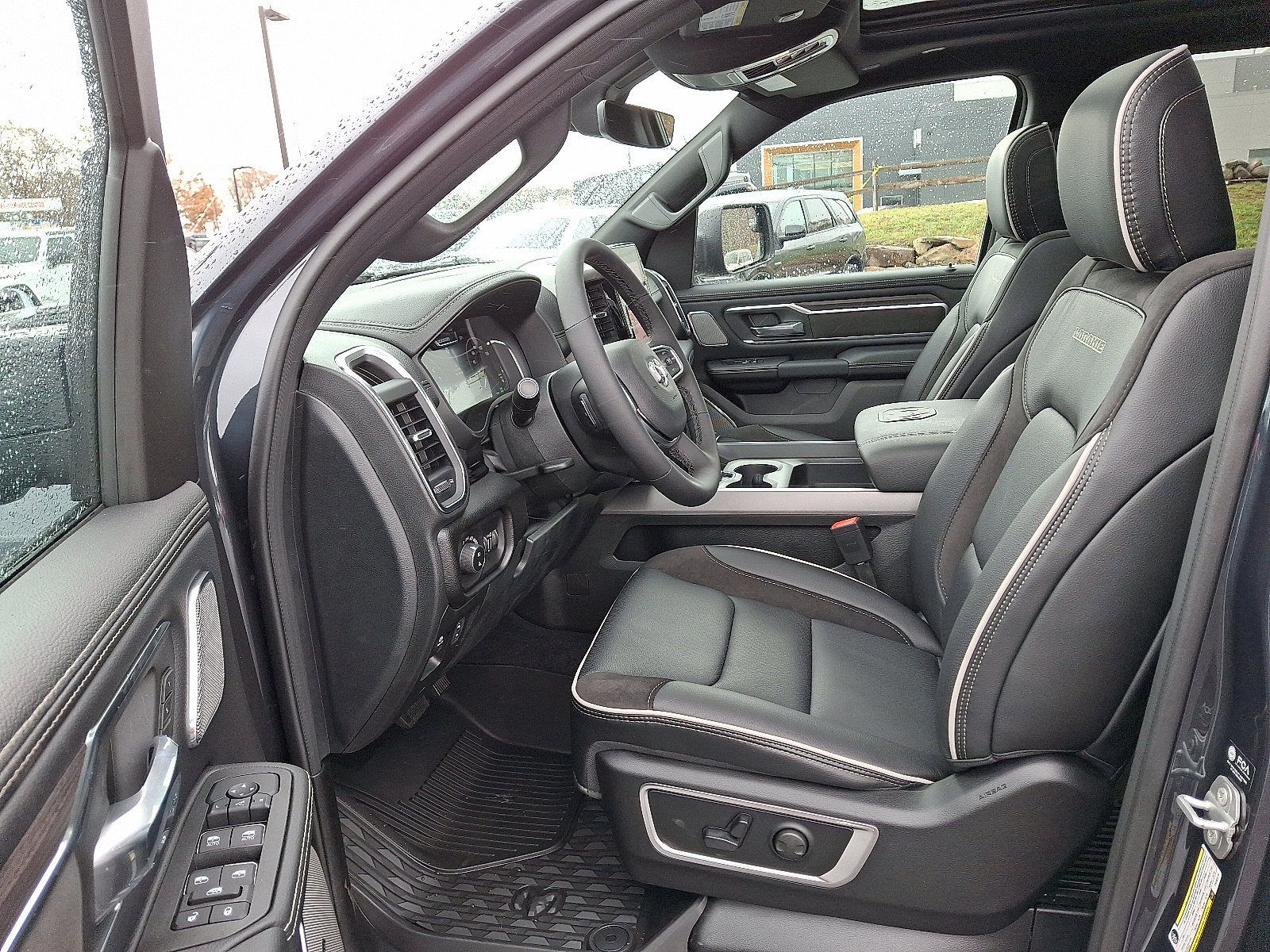 New 2026 RAM 1500 Laramie image 9