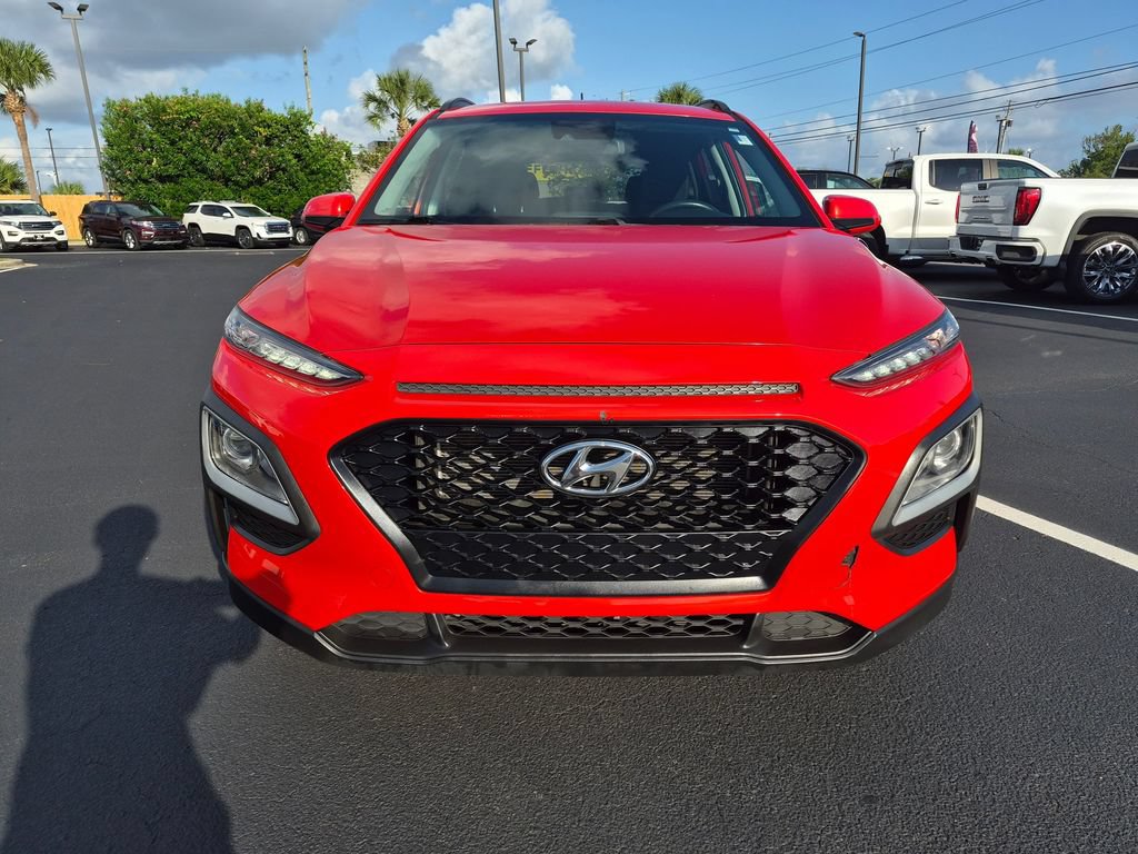 Used 2020 Hyundai Kona SEL FWD image 2