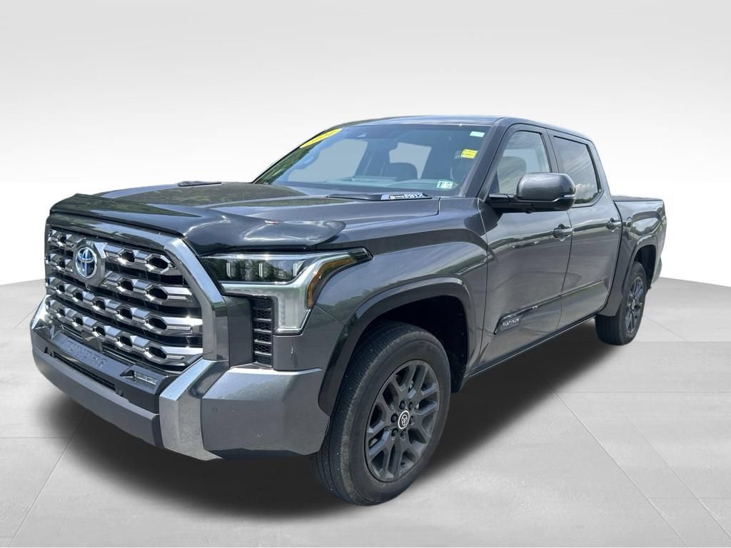 Used 2024 Toyota Tundra Platinum AWD/4WD image 1
