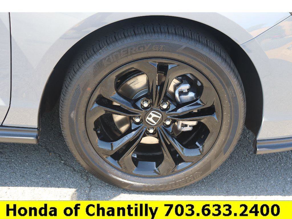 Certified 2025 Honda Accord SE image 33