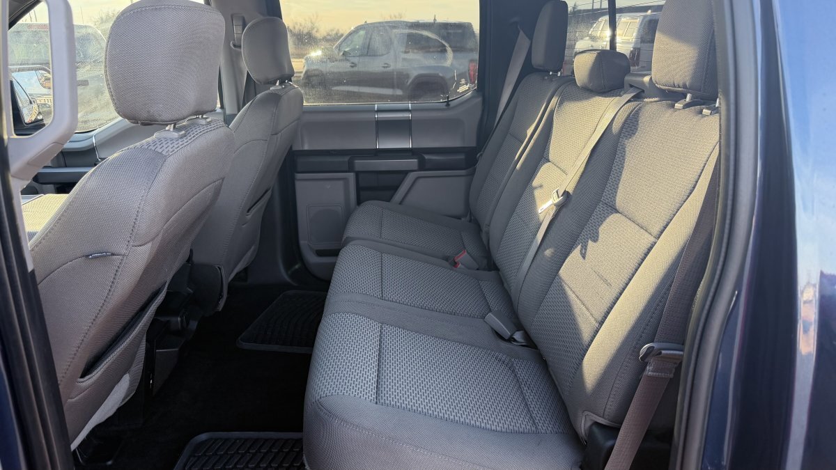 Used 2018 Ford F150 XLT w/ Equipment Group 302A Luxury image 16