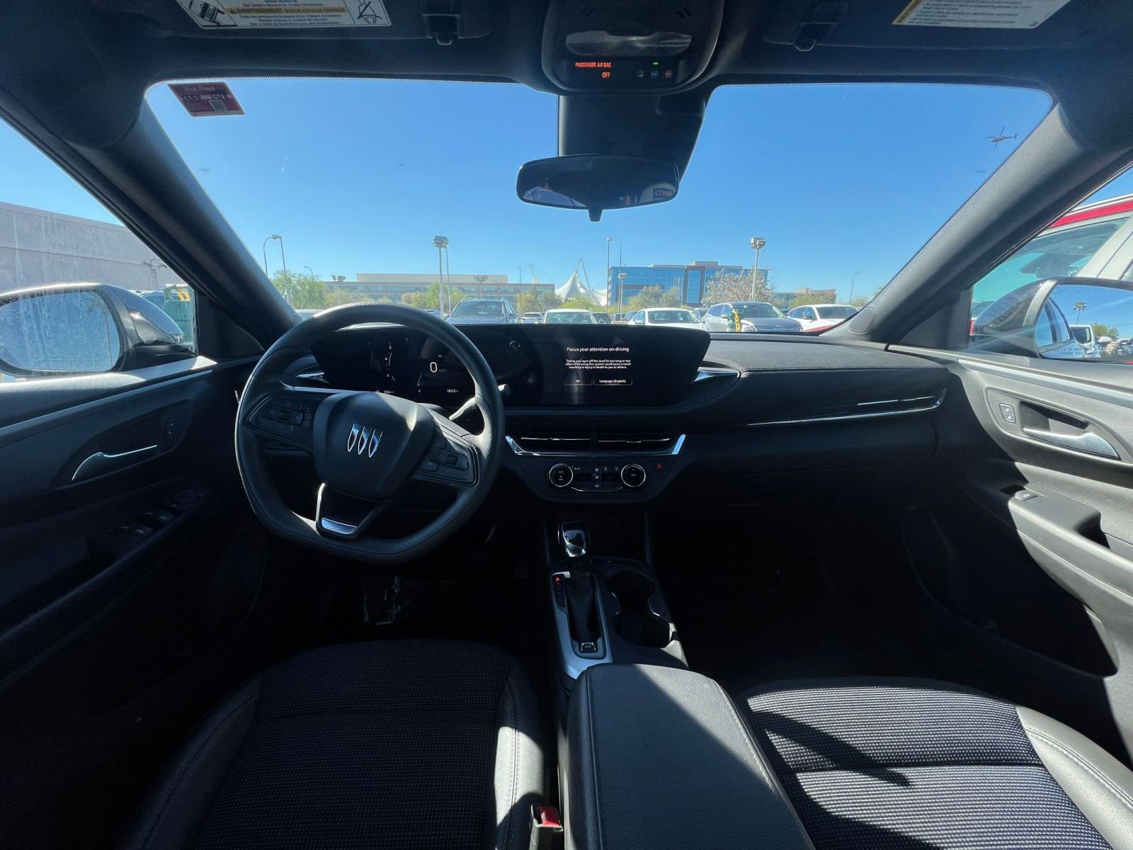 Used 2025 Buick Envista Preferred image 33