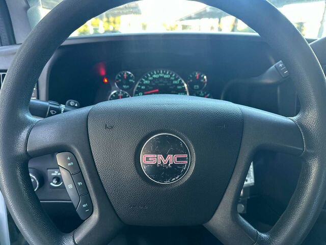 Used 2017 GMC Savana 2500 image 23