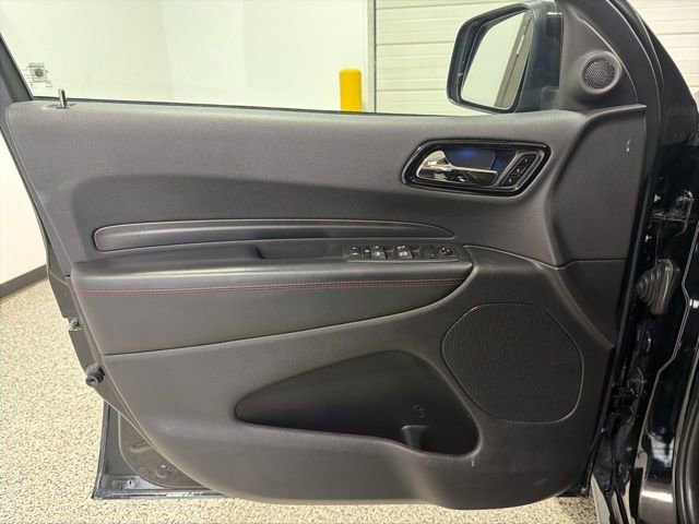Used 2023 Dodge Durango GT image 9