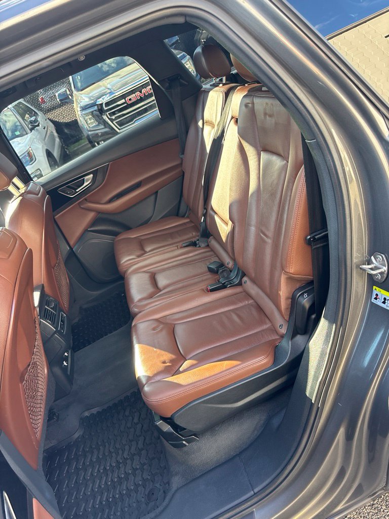 Used 2019 Audi Q7 3.0T Premium w/ Convenience Package AWD/4WD image 20
