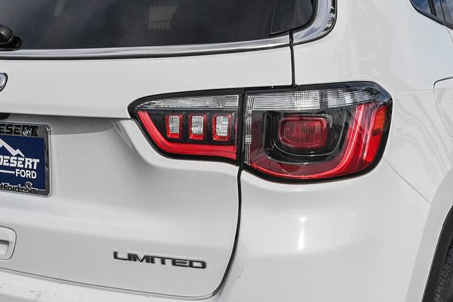 Used 2025 Jeep Compass Limited image 9