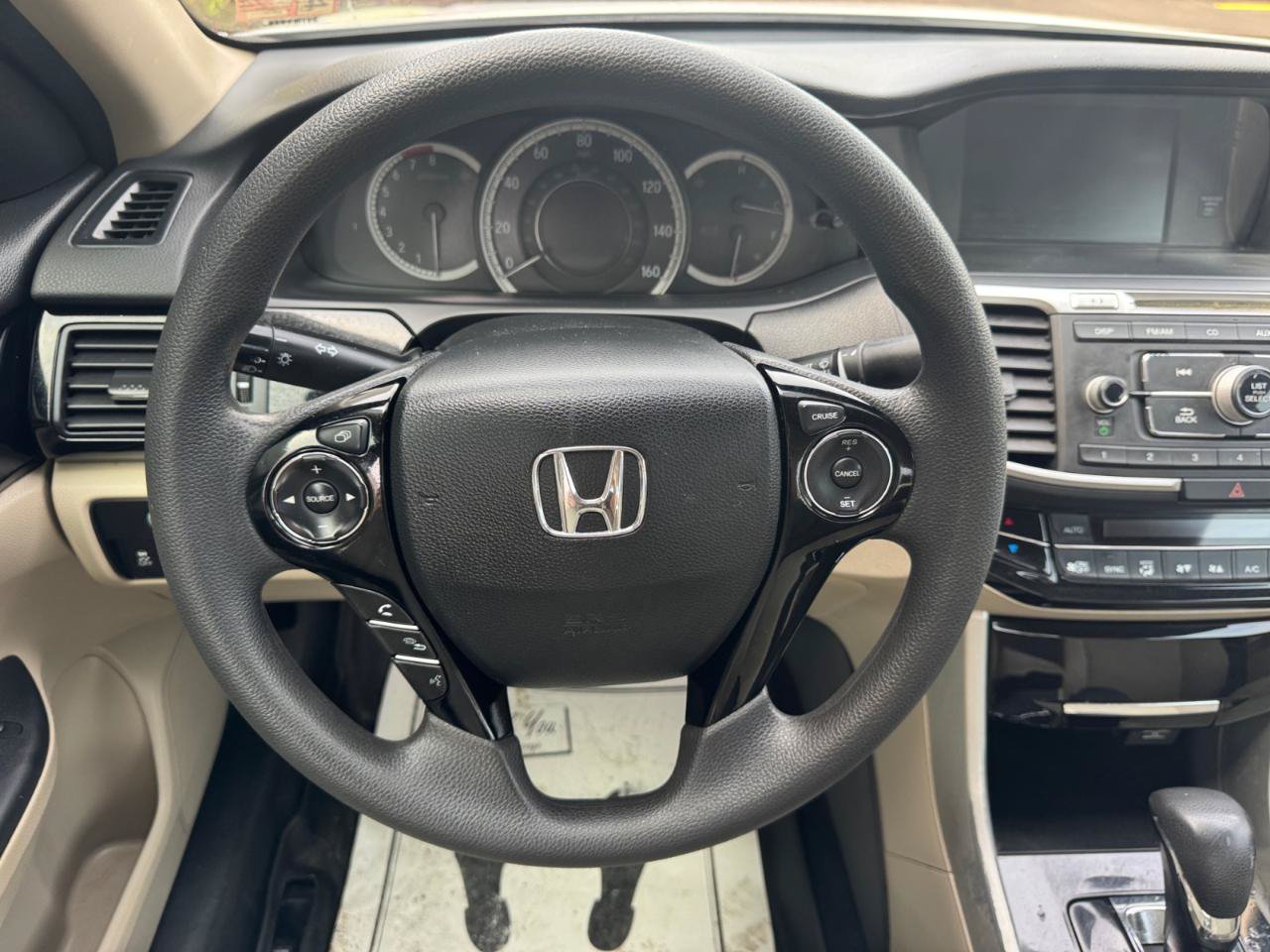 Used 2017 Honda Accord LX image 11