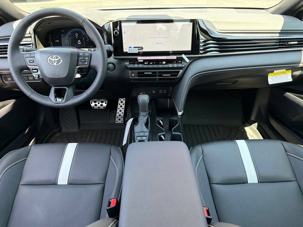 New 2026 Toyota Camry SE FWD image 32