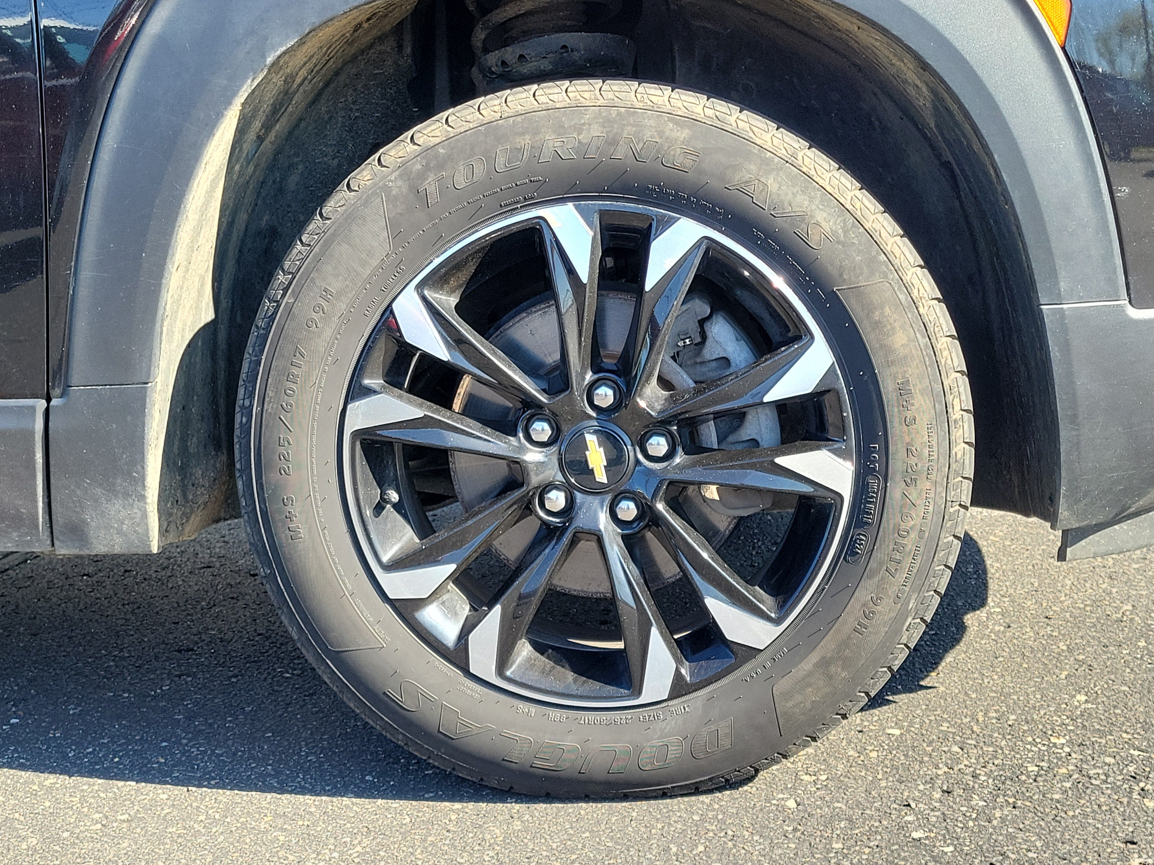 Used 2023 Chevrolet TrailBlazer LT w/ Convenience Package AWD/4WD image 5