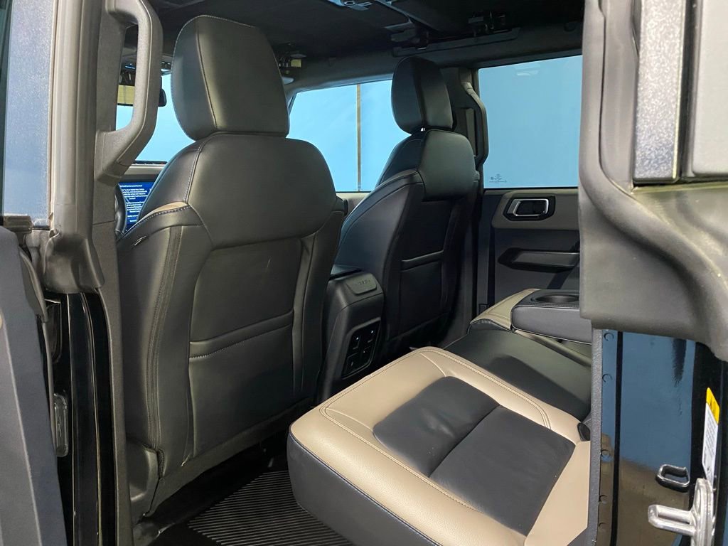 Used 2024 Ford Bronco Wildtrak image 34