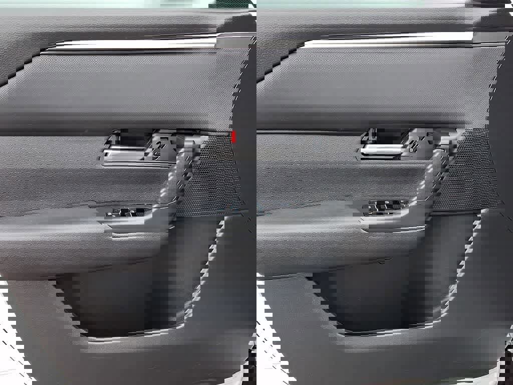 Used 2025 MAZDA CX-50 AWD 2.5 S w/ Preferred Package image 12