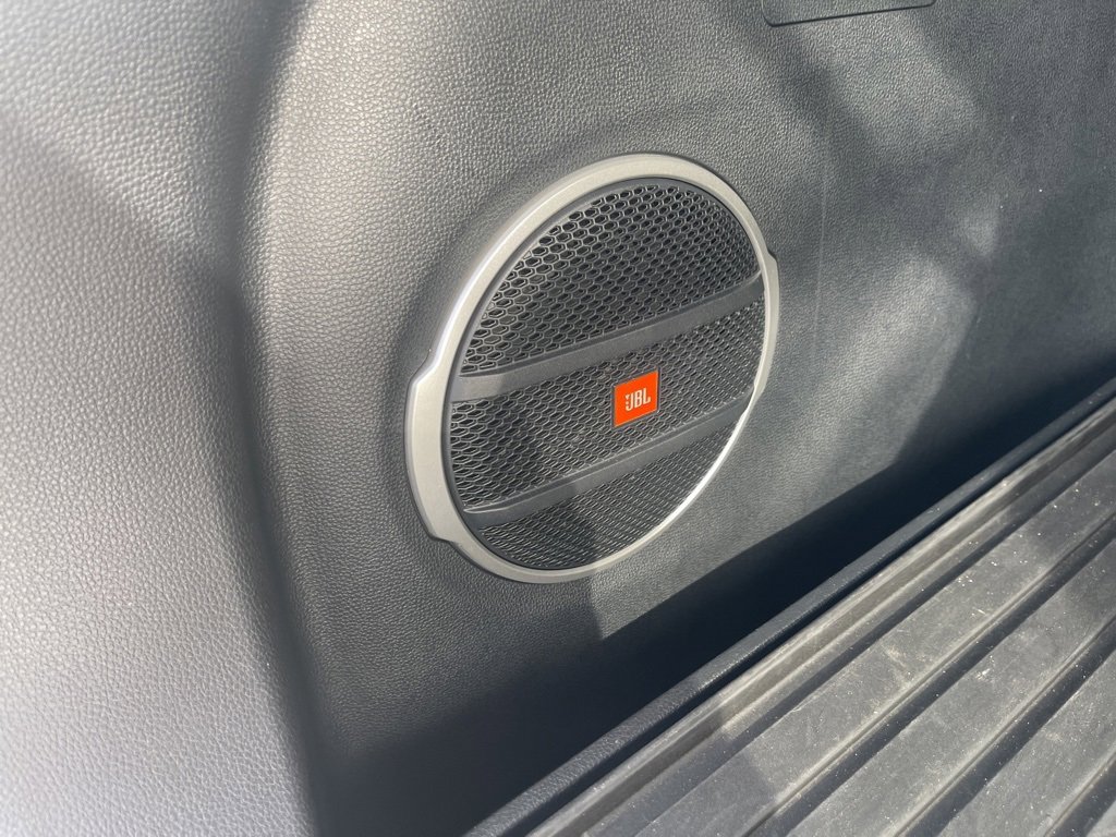 Used 2025 Toyota Corolla Cross LE w/ Moonroof Package image 10