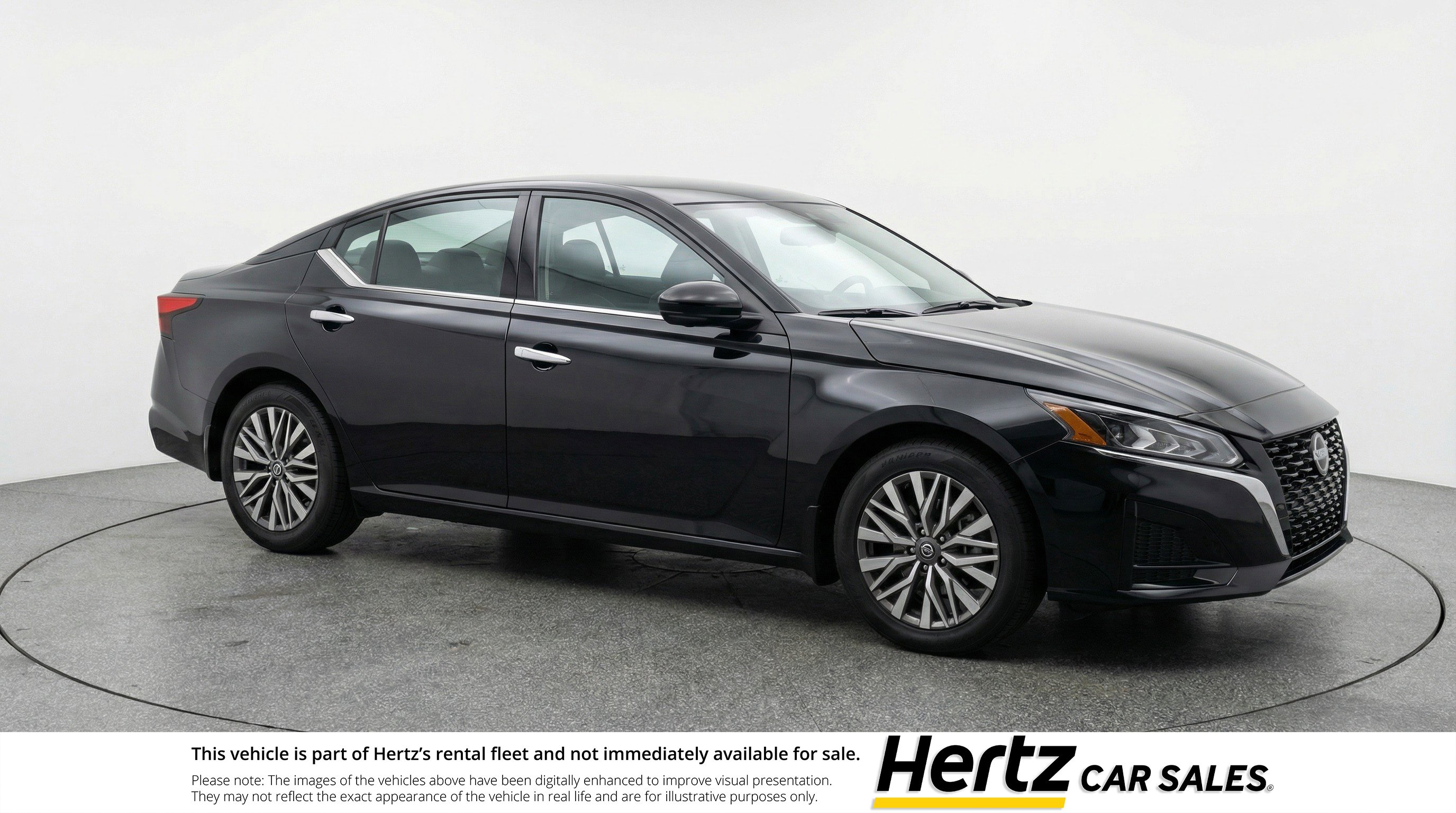 Used 2025 Nissan Altima 2.5 SV FWD image 1