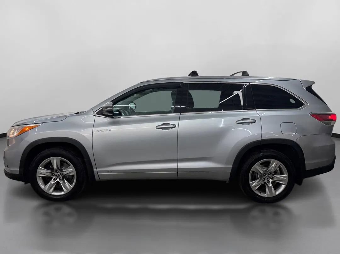 Used 2016 Toyota Highlander Limited image 5