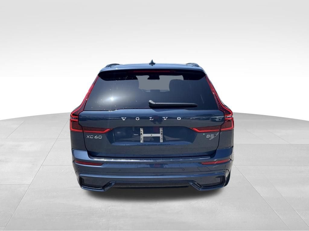 New 2026 Volvo XC60 B5 Plus w/ Protection Package Premier AWD/4WD image 5