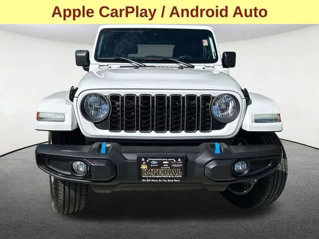 Used 2024 Jeep Wrangler Unlimited w/ Convenience Group AWD/4WD image 4