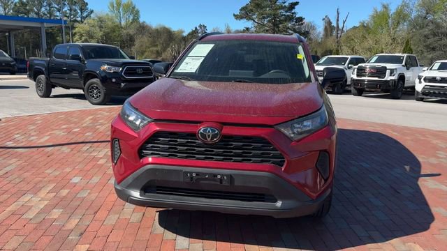 Used 2021 Toyota RAV4 LE image 6