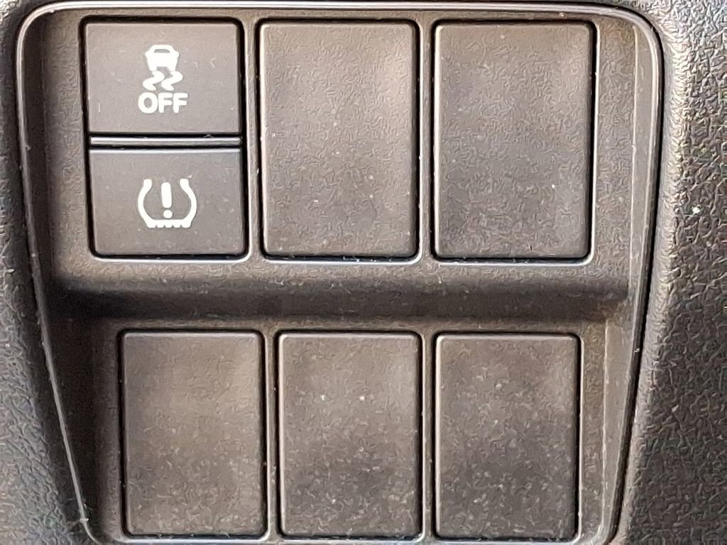 Used 2018 Honda CR-V LX image 23