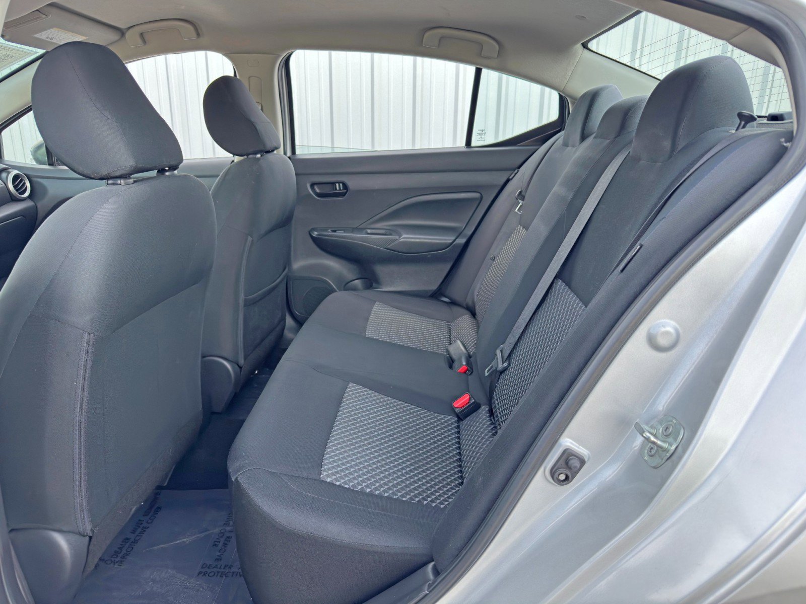 Used 2020 Nissan Versa S image 33