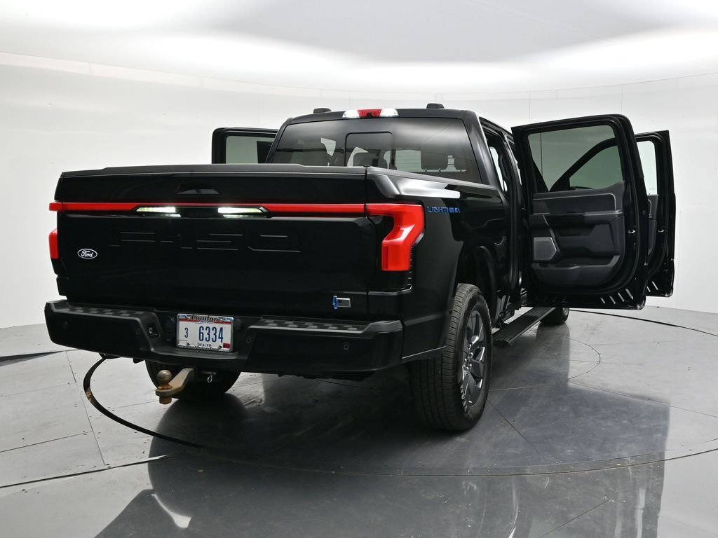 Used 2024 Ford F150 Lightning Platinum AWD/4WD image 53