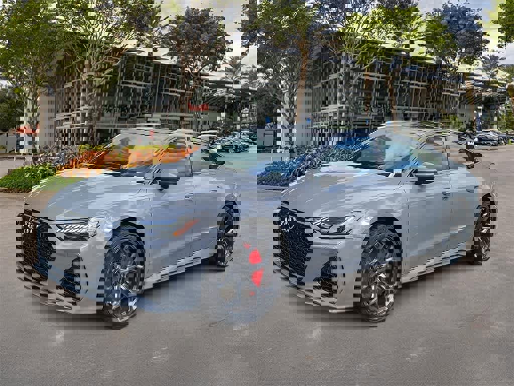 New 2025 Audi RS 7 Performance