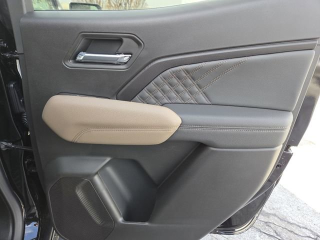 New 2026 GMC Canyon Denali w/ LPO, Denali Black Edition image 29