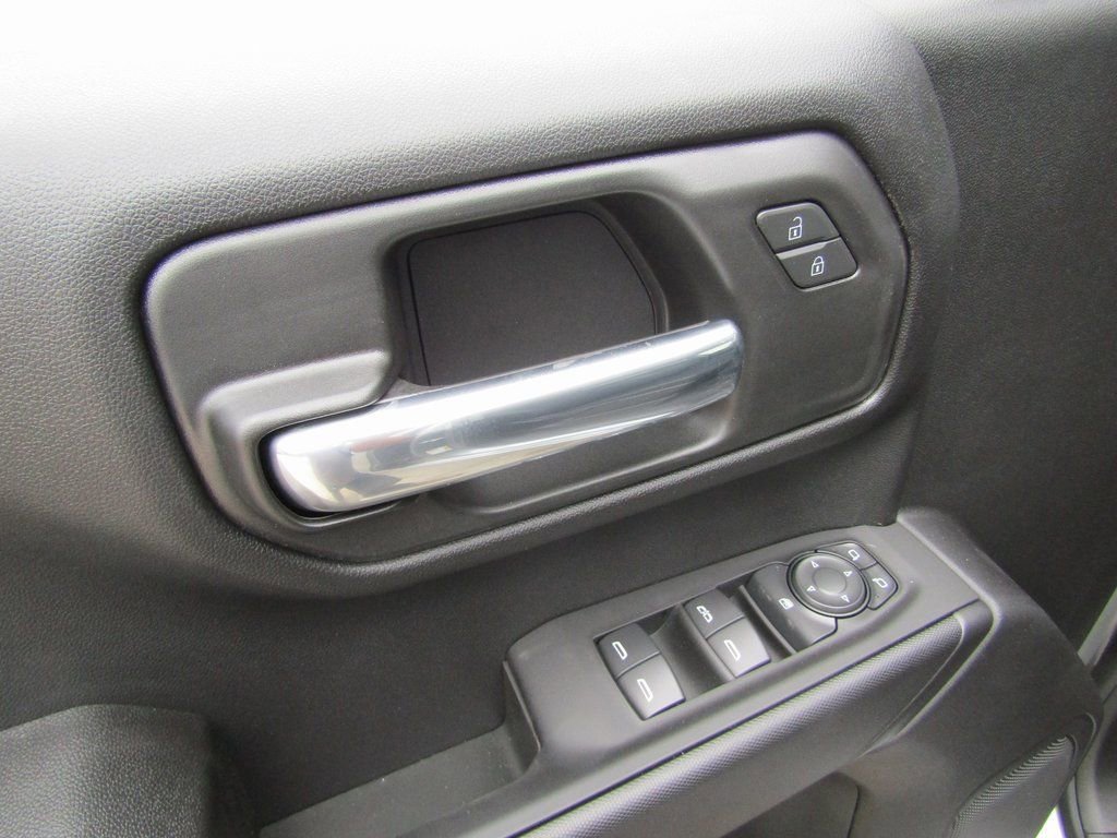 New 2026 Chevrolet Silverado 1500 W/T w/ WT Value Package AWD/4WD image 18