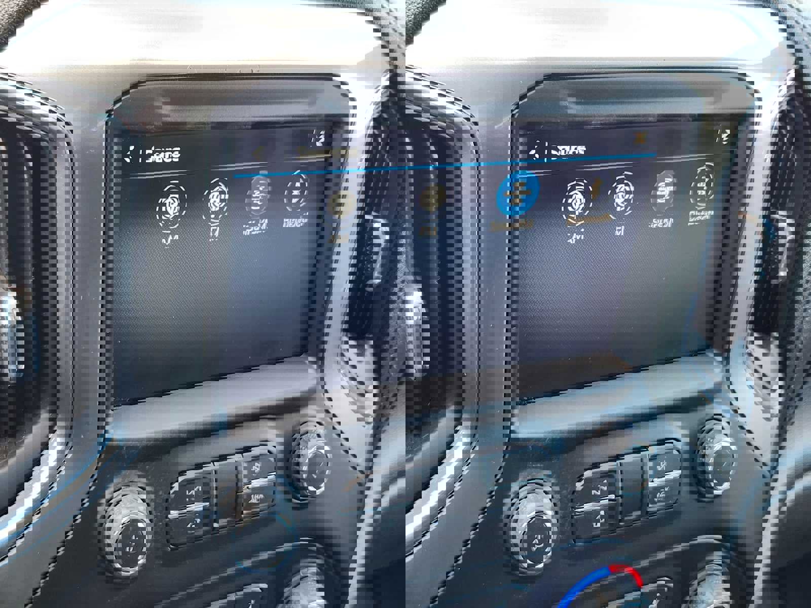 Used 2022 Chevrolet Silverado 3500 LTZ w/ Z71 Chrome Sport Edition image 21