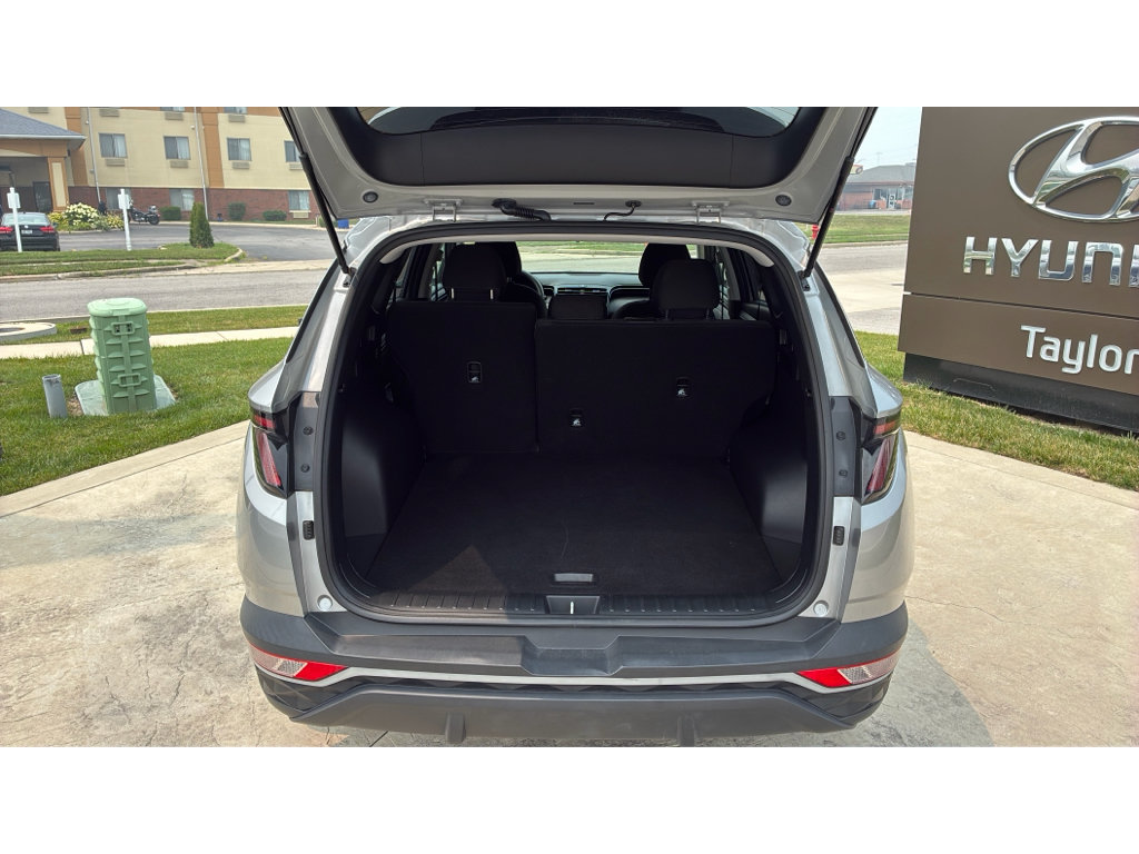 Used 2022 Hyundai Tucson SEL FWD image 9
