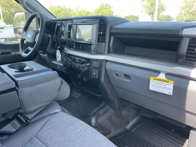 New 2026 Ford F350 XL AWD/4WD image 32